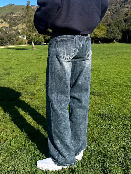 No.80555 Vintage Washed Straight-Leg Jeans