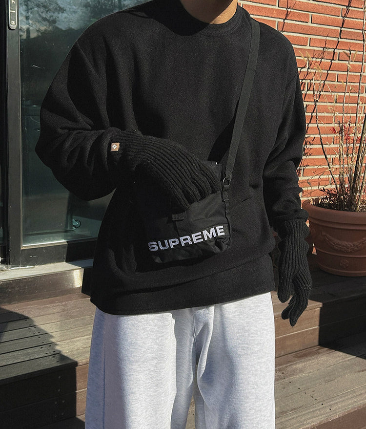 No.250179 Simple Style Solid Color Round Neck Pullover Knitted Base Shirt