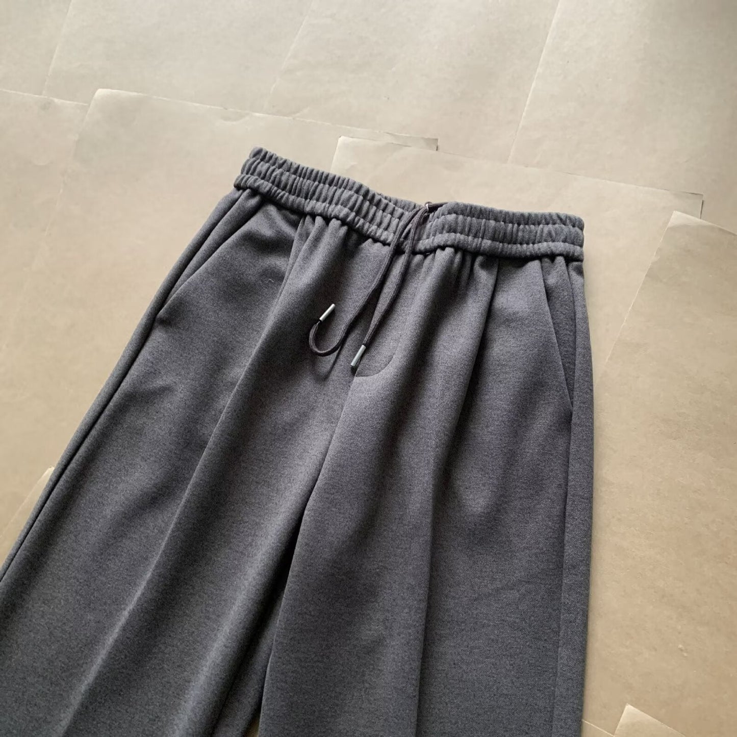 No. Q645  Cleanfit Style Curved-Leg Workwear Straight-Leg Pants