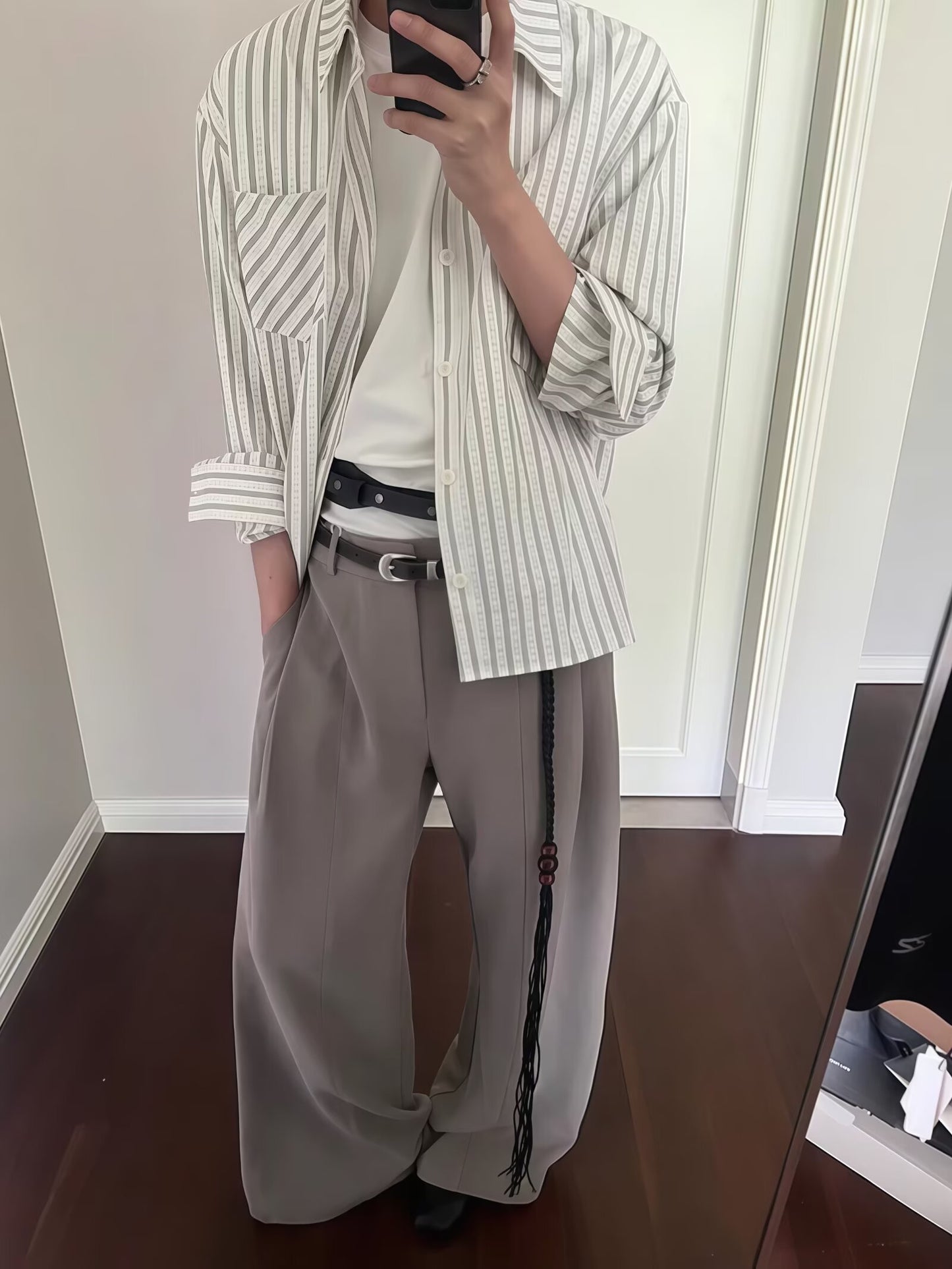 No. K422 Casual Commuting Single Pocket Gray and White Striped Shirt