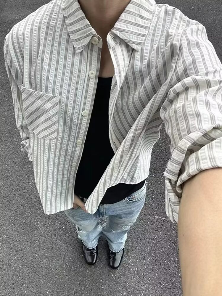 No. K422 Casual Commuting Single Pocket Gray and White Striped Shirt