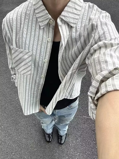 No. K422 Casual Commuting Single Pocket Gray and White Striped Shirt